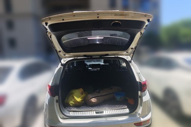 Used Kia KX5 2016 1.6T Automatic Two-Wheel Drive DLX Trunk
