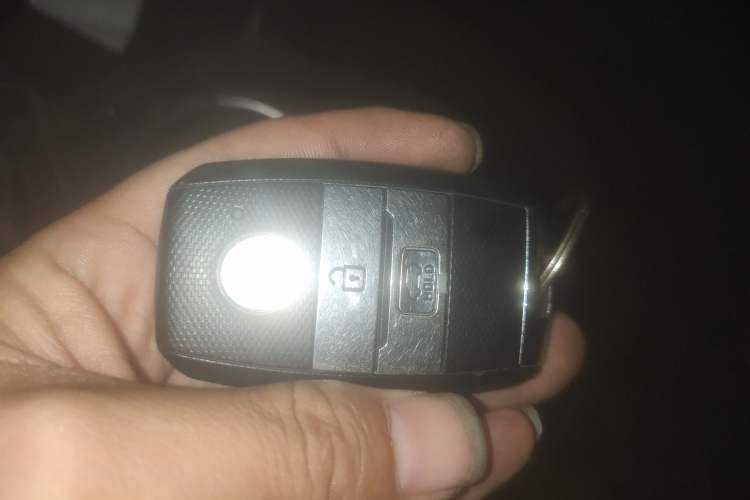 Used Kia KX5 2016 1.6T Automatic Two-Wheel Drive Premium Vehicle Key