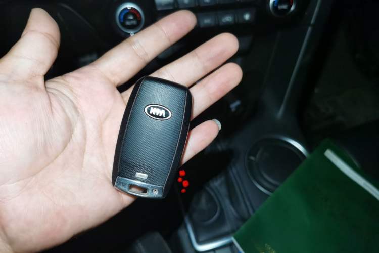 Used Kia KX5 2016 1.6T Automatic Two-Wheel Drive DLX Vehicle Key