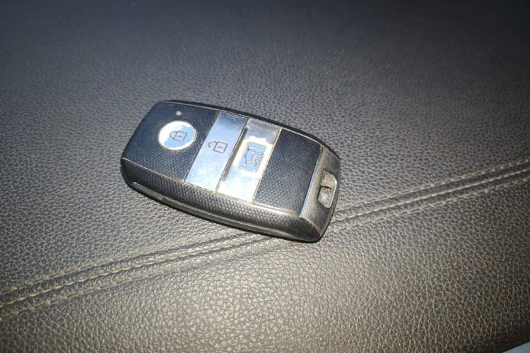 Used Kia KX5 2016 1.6T Automatic Two-Wheel Drive Premium Vehicle Key