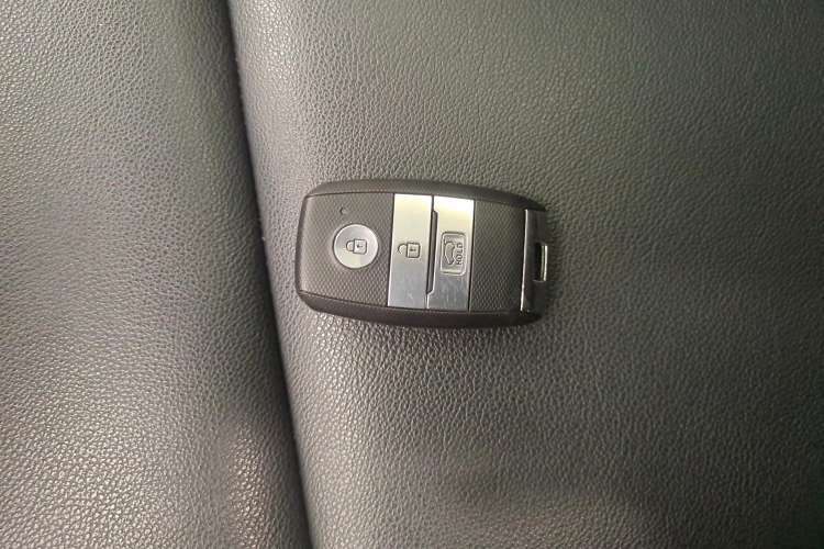Used Kia KX5 2016 2.0L Automatic 2WD GLS Vehicle Key