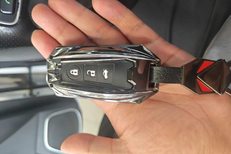 Used Kia KX5 2016 1.6T Automatic Two-Wheel Drive DLX Vehicle Key