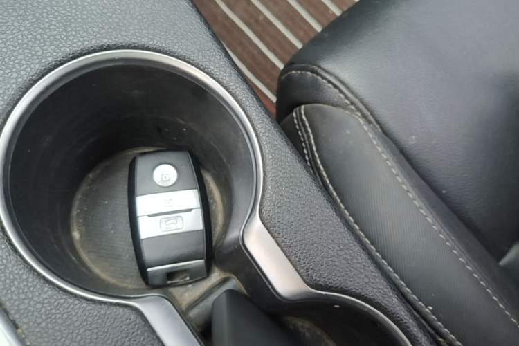 Used Kia KX5 2016 2.0L Automatic 2WD GLS Vehicle Key