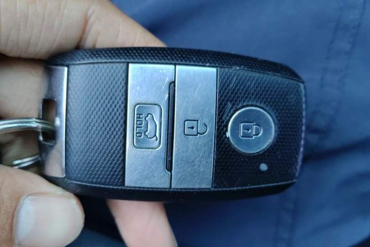 Used Kia KX5 2016 1.6T Automatic Two-Wheel Drive DLX Vehicle Key