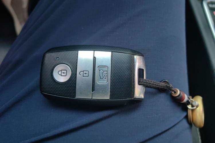 Used Kia KX5 2016 2.0L Automatic 2WD GLS Vehicle Key