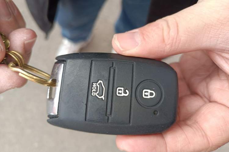 Used Kia KX5 2016 1.6T Automatic Two-Wheel Drive DLX Vehicle Key