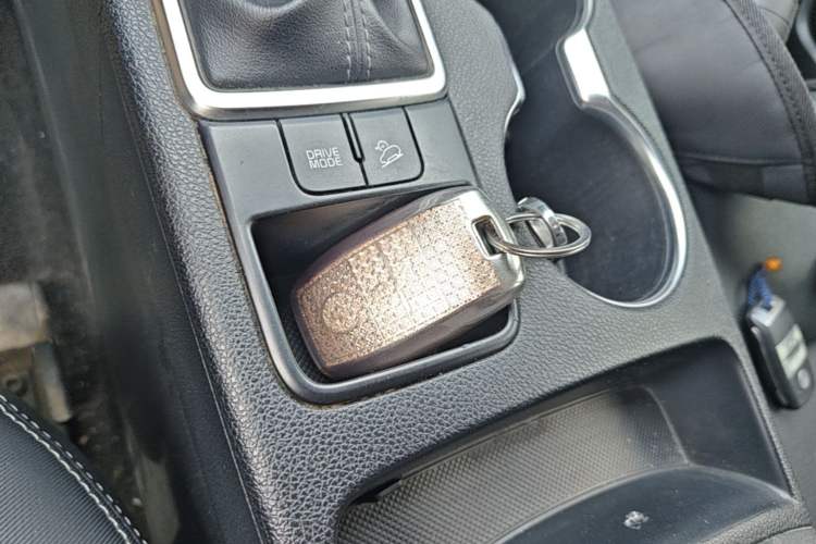 Used Kia KX5 2016 1.6T Automatic Two-Wheel Drive DLX Vehicle Key