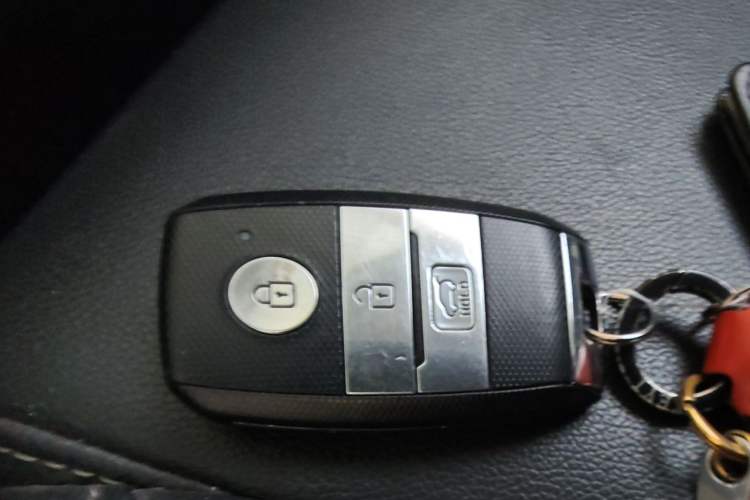 Used Kia KX5 2016 1.6T Automatic Two-Wheel Drive DLX Vehicle Key