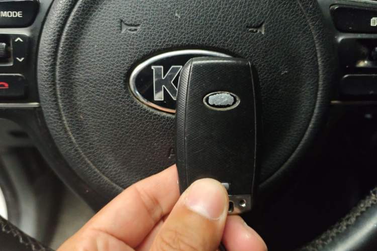 Used Kia KX5 2016 1.6T Automatic Two-Wheel Drive DLX Vehicle Key