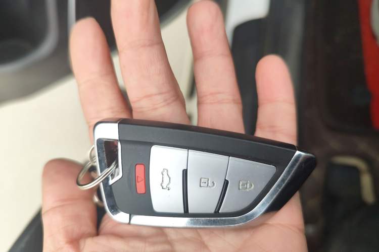 Used Kia KX5 2016 1.6T Automatic Two-Wheel Drive DLX Vehicle Key
