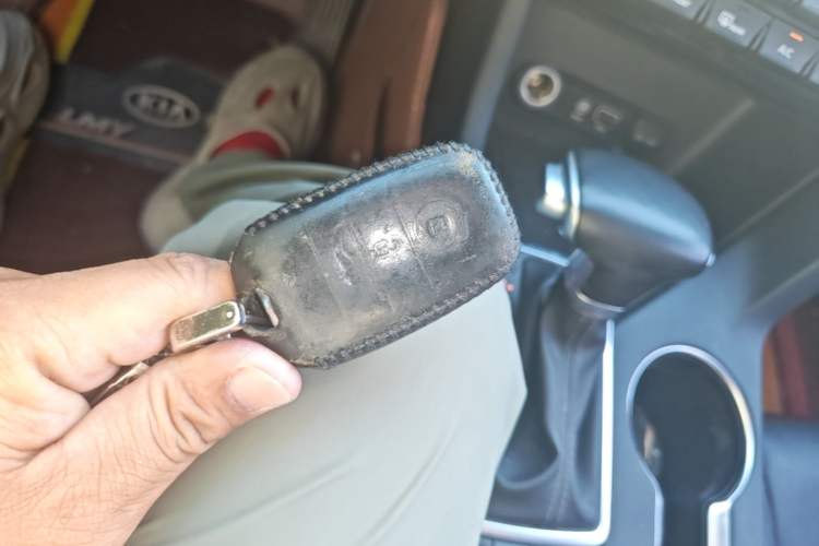 Used Kia KX5 2016 2.0L Automatic 2WD GLS Vehicle Key