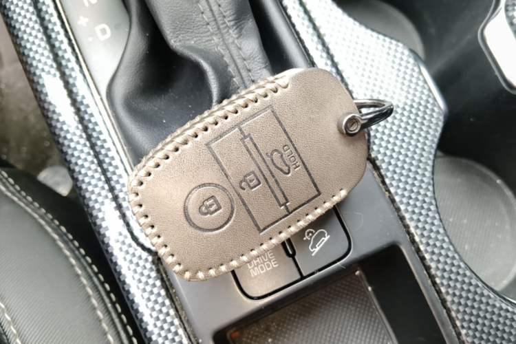 Used Kia KX5 2016 2.0L Automatic 2WD Premium Vehicle Key