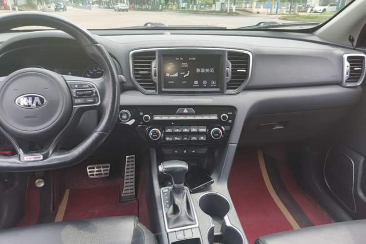 Used Kia KX5 2016 1.6T Automatic Two-Wheel Drive Premium Audio And AC Panel