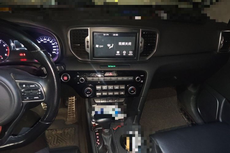 Used Kia KX5 2016 1.6T Automatic Two-Wheel Drive Premium Audio And AC Panel