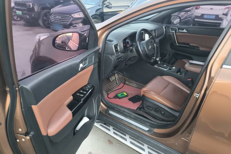 Used Kia KX5 2016 1.6T Automatic All-Wheel Drive Premium Driver Seat