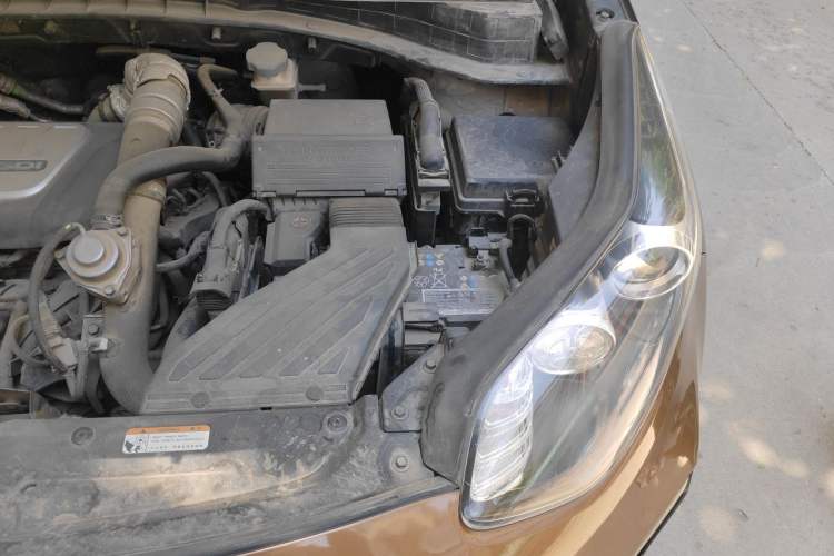 Used Kia KX5 2016 1.6T Automatic Two-Wheel Drive Premium Engine Bay Left