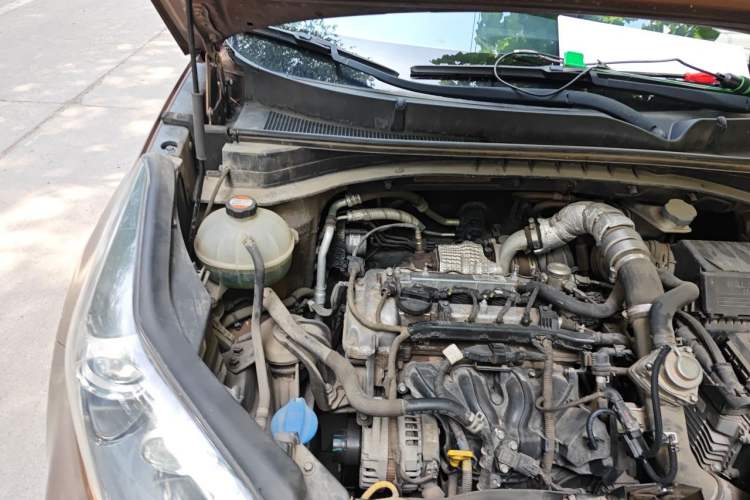 Used Kia KX5 2016 1.6T Automatic Two-Wheel Drive GL Engine Bay Right