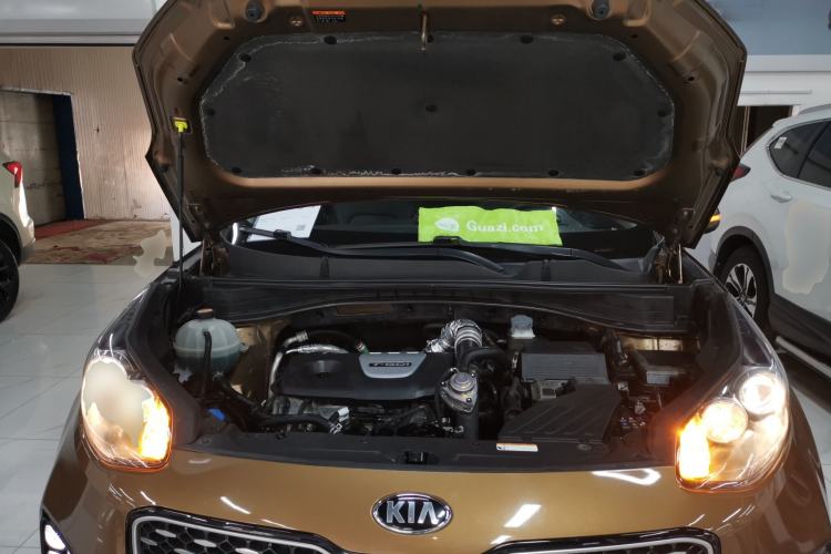Used Kia KX5 2016 1.6T Automatic Two-Wheel Drive DLX Engine Bay