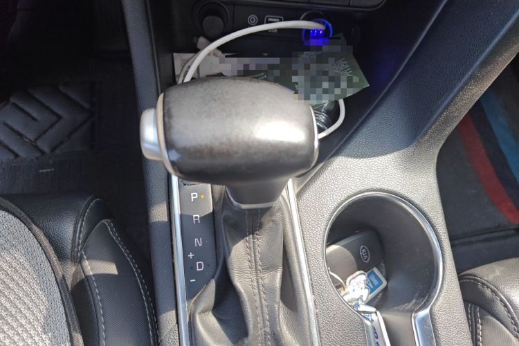 Used Kia KX5 2016 2.0L Automatic 2WD GLS Gear Lever