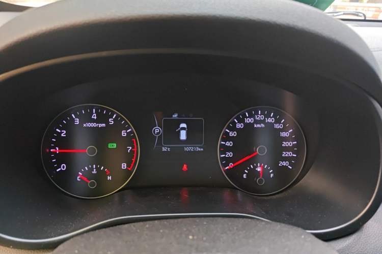 Used Kia KX5 2016 1.6T Automatic Two-Wheel Drive GL Instrument Cluster