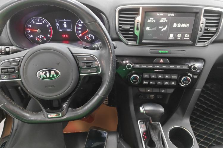 Used Kia KX5 2016 1.6T Automatic Two-Wheel Drive DLX Interior 2