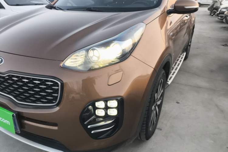 Used Kia KX5 2016 1.6T Automatic All-Wheel Drive Premium Left Front Headlight