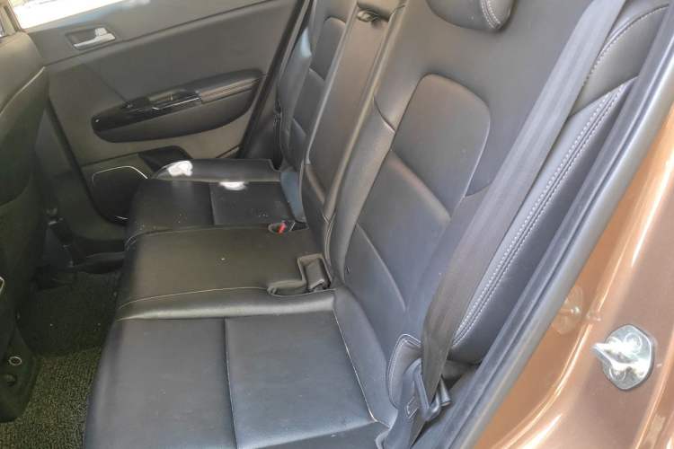 Used Kia KX5 2016 1.6T Automatic Two-Wheel Drive Premium Left Rear Seat