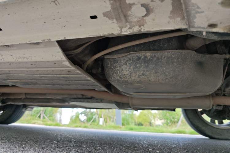 Used Kia KX5 2016 2.0L Automatic 2WD GLS Left Side Sill