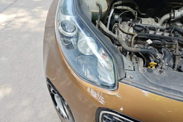 Used Kia KX5 2016 1.6T Automatic Two-Wheel Drive GL Right Front Headlight