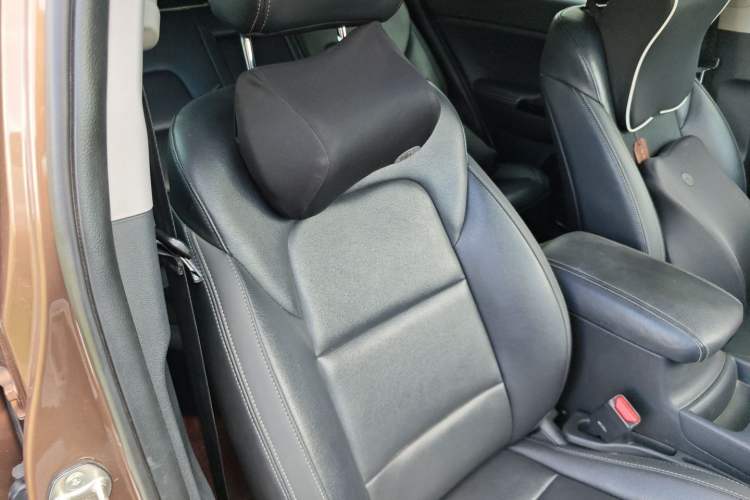 Used Kia KX5 2016 2.0L Automatic 2WD GLS Right Front Seat