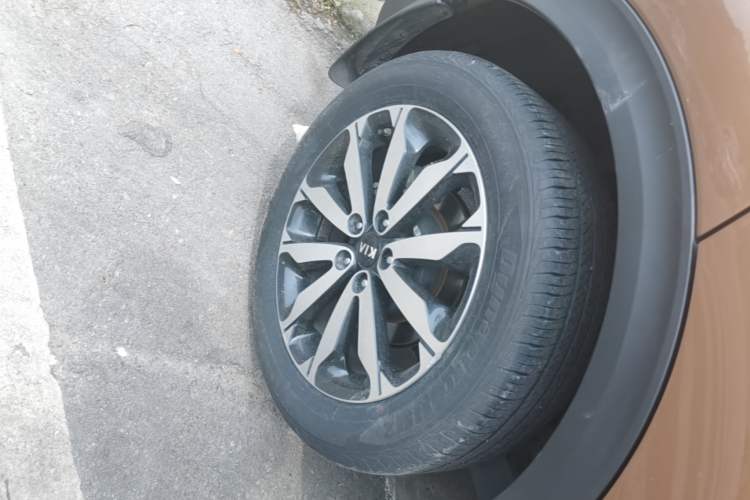 Used Kia KX5 2016 1.6T Automatic Two-Wheel Drive Premium Right Rear Wheel Hub