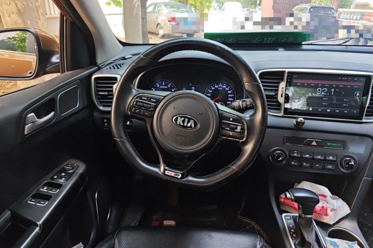 Used Kia KX5 2016 1.6T Automatic Two-Wheel Drive GL Steering Wheel