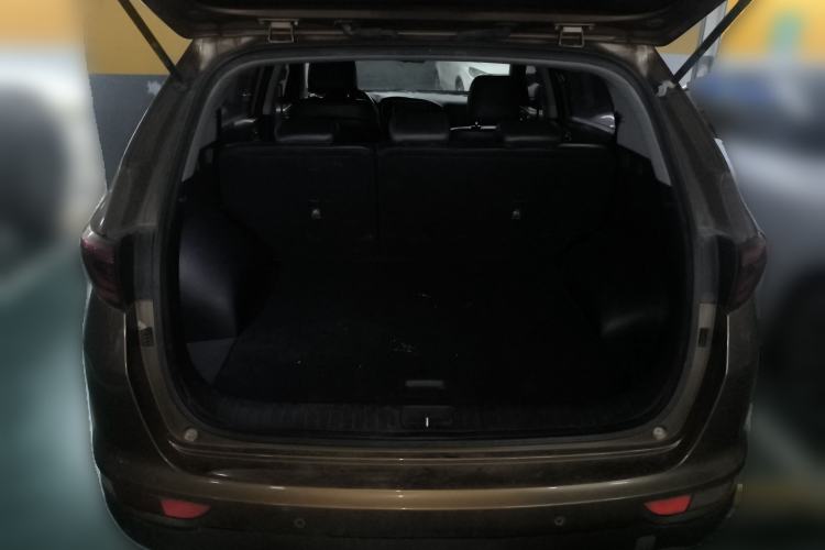 Used Kia KX5 2016 2.0L Automatic 2WD Premium Trunk