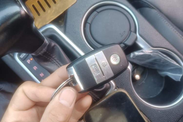 Used Kia KX5 2016 1.6T Automatic Two-Wheel Drive DLX Vehicle Key
