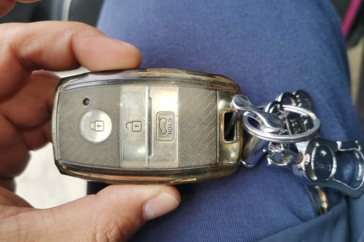 Used Kia KX5 2016 1.6T Automatic Two-Wheel Drive DLX Vehicle Key