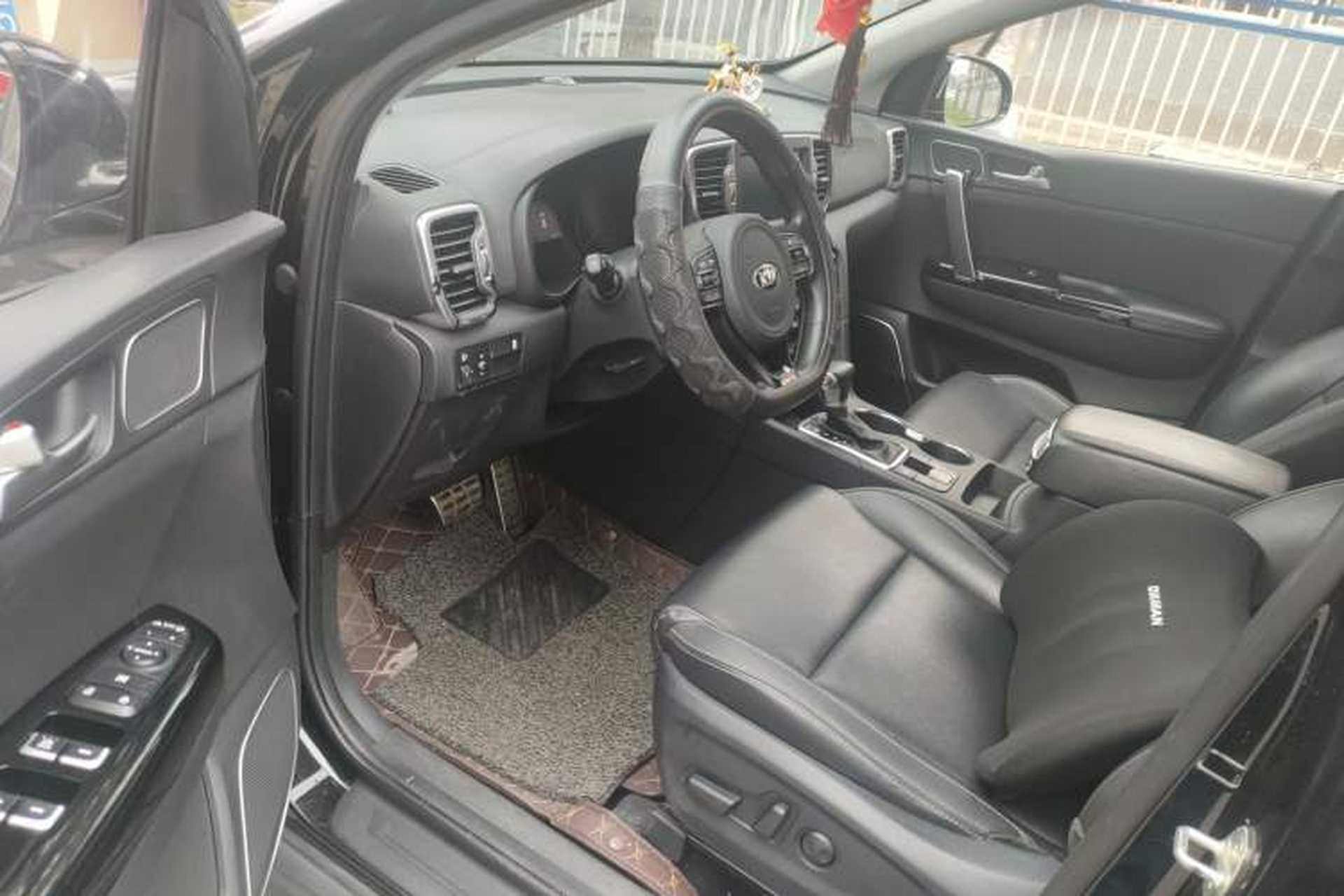 Used Kia KX5 2017 1.6T Automatic Two-Wheel Drive 15th Anniversary Special Edition DLX Driver Seat