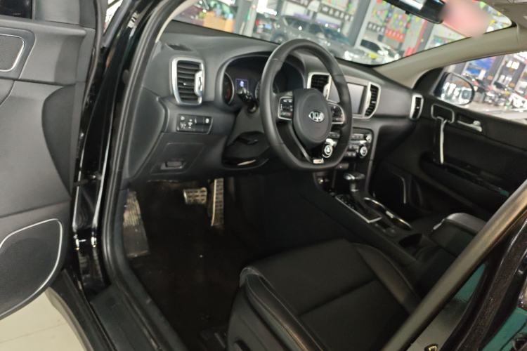 Used Kia KX5 2017 1.6T Automatic Two-Wheel Drive 15th Anniversary Special Edition DLX Driver Seat