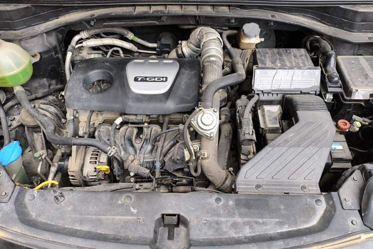 Used Kia KX5 2017 1.6T Automatic Two-Wheel Drive 15th Anniversary Special Edition DLX Engine Bay