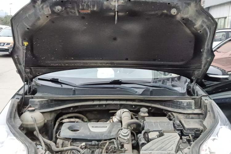 Used Kia KX5 2017 1.6T Automatic Two-Wheel Drive 15th Anniversary Special Edition DLX Engine Bay
