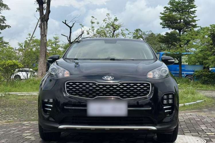Used Kia KX5 2017 1.6T Automatic Two-Wheel Drive 15th Anniversary Special Edition DLX Exterior 1
