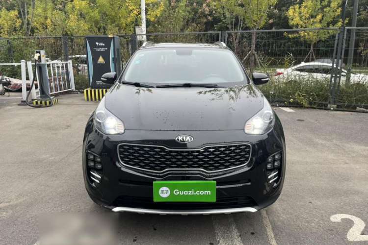 Used Kia KX5 2017 1.6T Automatic Two-Wheel Drive 15th Anniversary Special Edition DLX Exterior 1