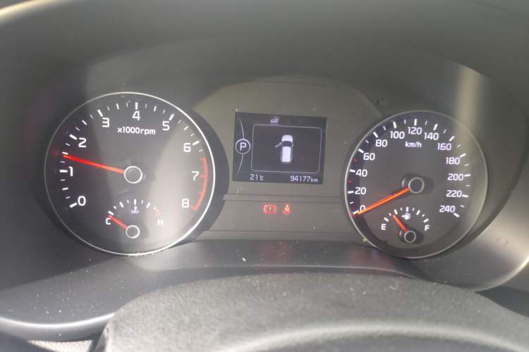 Used Kia KX5 2017 1.6T Automatic Two-Wheel Drive 15th Anniversary Special Edition DLX Instrument Cluster