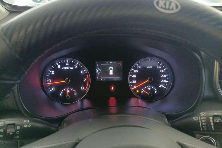 Used Kia KX5 2017 1.6T Automatic Two-Wheel Drive 15th Anniversary Special Edition DLX Instrument Cluster