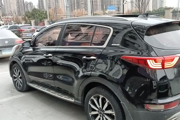 Used Kia KX5 2017 1.6T Automatic Two-Wheel Drive 15th Anniversary Special Edition DLX Left Side