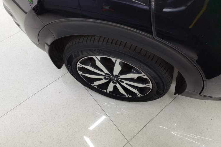 Used Kia KX5 2017 1.6T Automatic Two-Wheel Drive 15th Anniversary Special Edition DLX Right Rear Wheel Hub