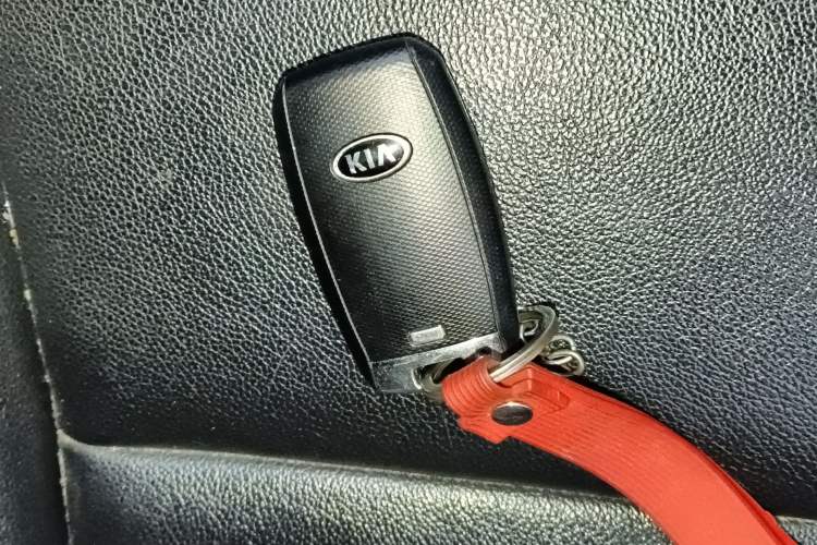 Used Kia KX5 2017 1.6T Automatic Two-Wheel Drive 15th Anniversary Special Edition DLX Vehicle Key