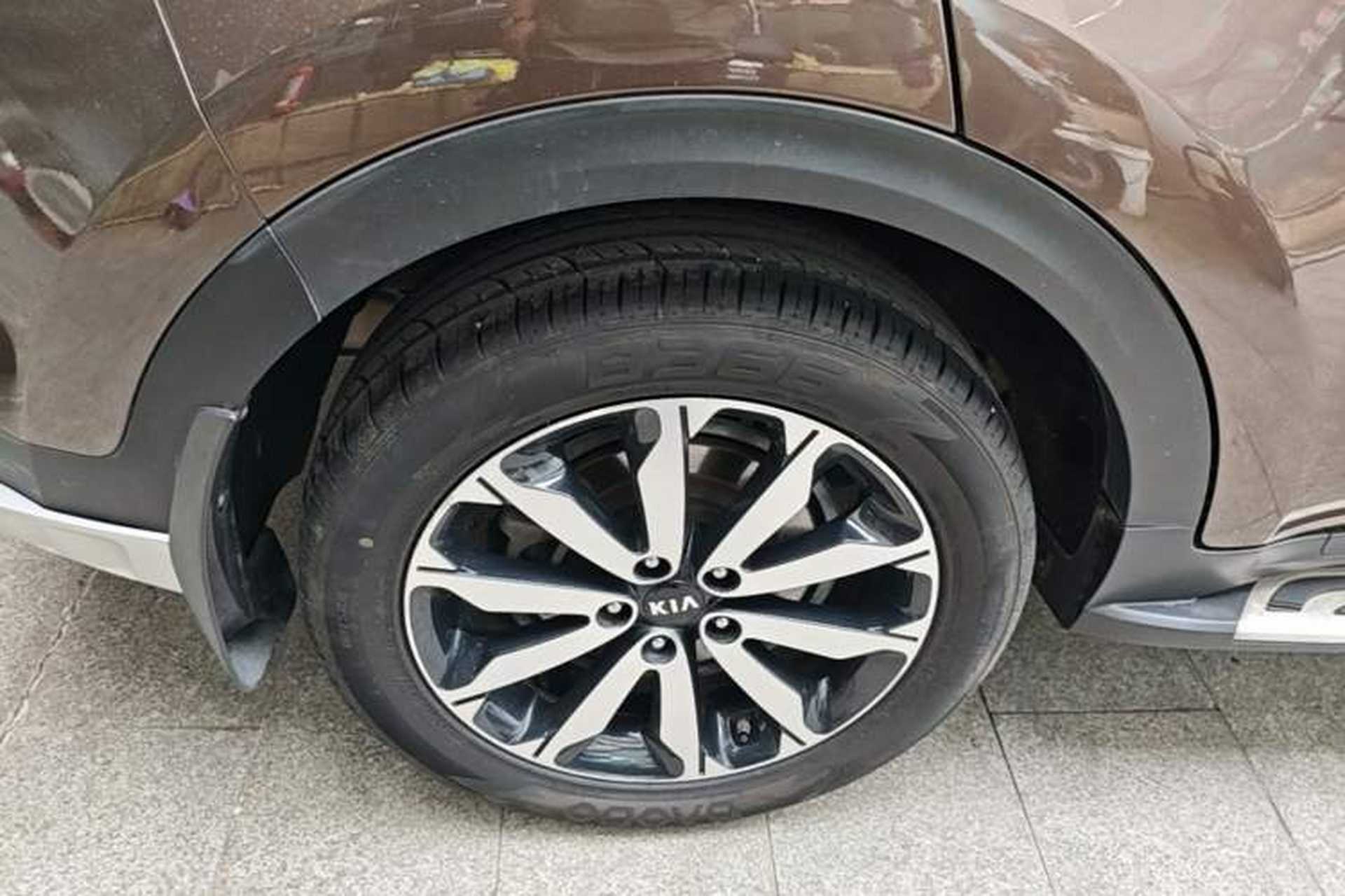 Used Kia KX5 2017 1.6T Automatic Two-Wheel Drive 15th Anniversary Special Edition DLX Right Rear Wheel Hub