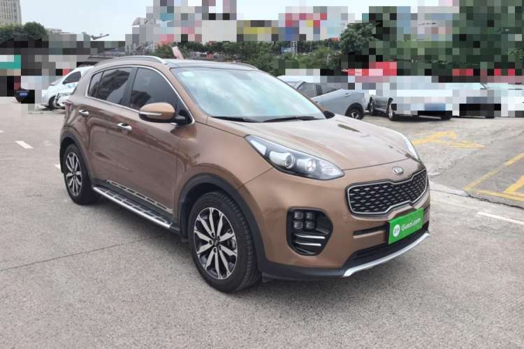 Used Kia KX5 2017 1.6T Automatic Two-Wheel Drive 15th Anniversary Special Edition DLX Front Right 45 Deg