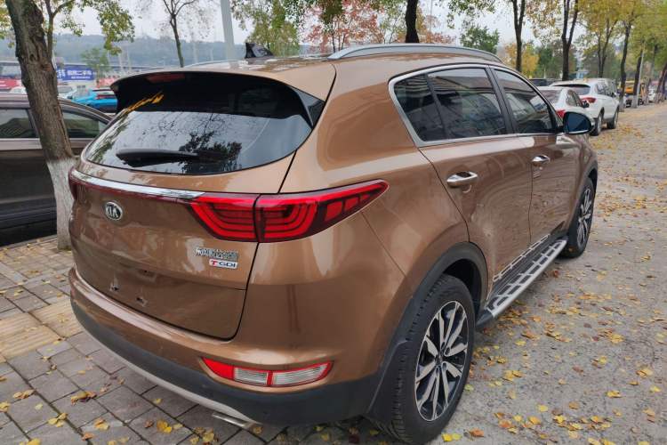Used Kia KX5 2017 1.6T Automatic Two-Wheel Drive 15th Anniversary Special Edition DLX Rear Right 45 Deg