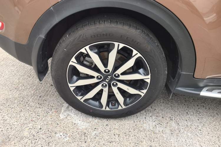 Used Kia KX5 2017 1.6T Automatic Two-Wheel Drive 15th Anniversary Special Edition DLX Right Rear Wheel Hub